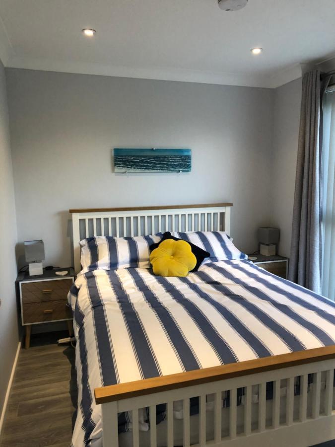 Captivating 2-Bed Villa In Millendreath Near Looe Exteriör bild